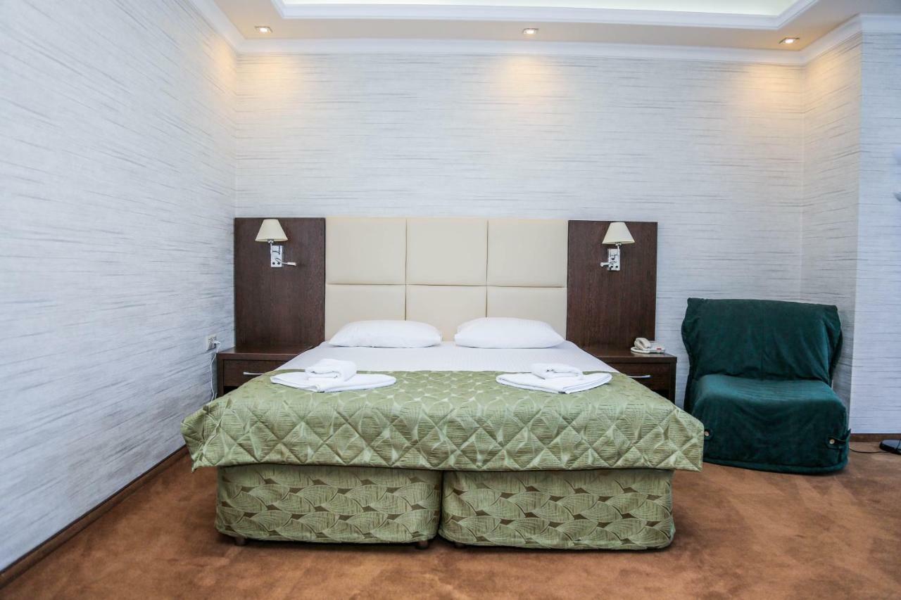 Grand Hotel غاغرا المظهر الخارجي الصورة