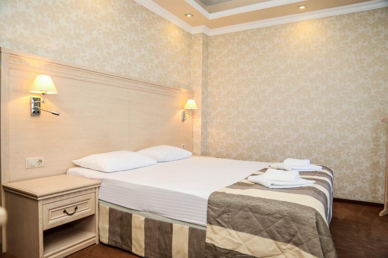 Grand Hotel غاغرا المظهر الخارجي الصورة